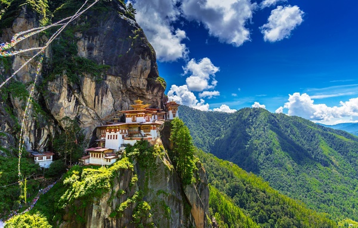 TOUR BHUTAN TRỌN GÓI TỪ HÀ NỘI NĂM 2023 - VIETNAM TOURIST